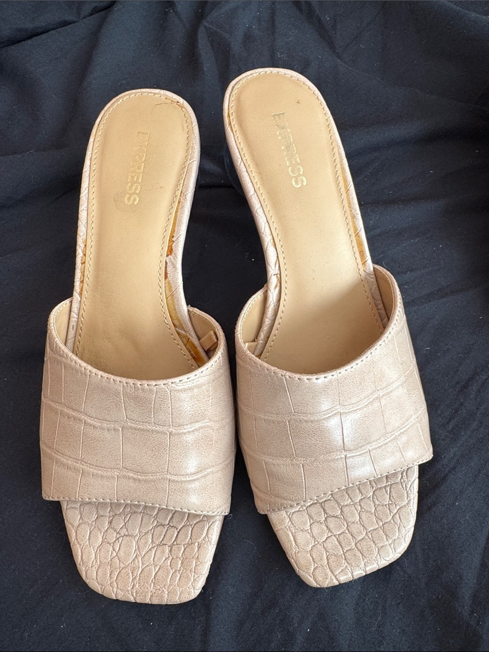 Express Metallic Beige Croc-Texture Slide Mules